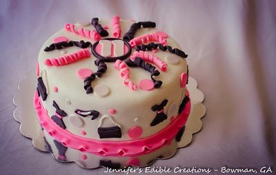 Girly Birthday Cake - Cake by Jennifer's Edible Creations