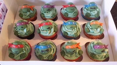 Turtles - Cake by Heathers Taylor Made Cakes