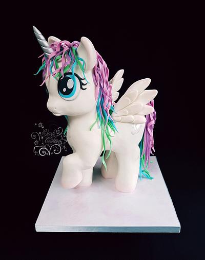 My Little Unicorn Pony - Cake by GoshCakes