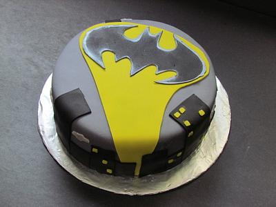 Batman - Cake by NickySignatureCakes