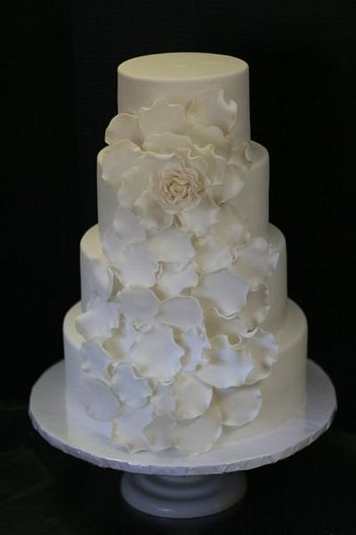 Rose petals wedding cake - Cake by Sweet Life of Cakes
