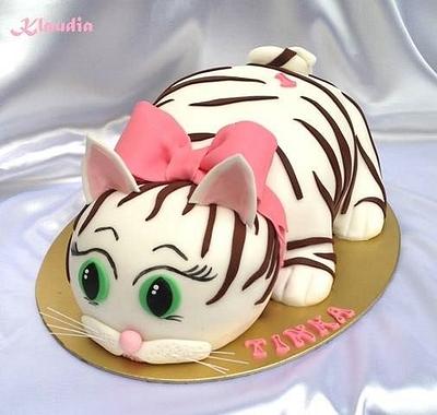 cat cake - Cake by CakesByKlaudia