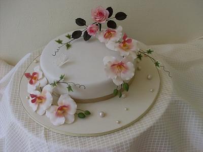 Phalaenopsis & roses wedding cake - Cake by sheena