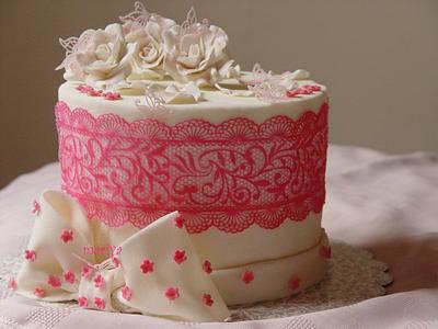 White roses cake - Cake by Mariya Georgieva