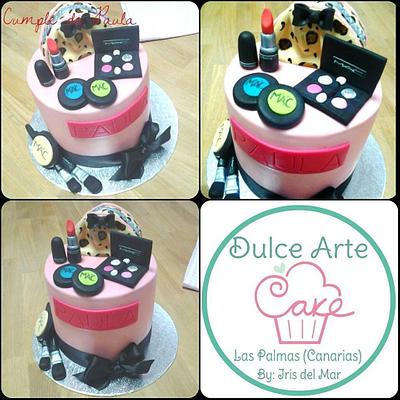 Make up cake dulce arte cakes - Cake by Dulce Arte Cakes