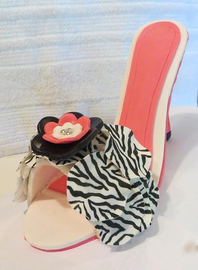 Diva Shoe Cake - Cake by Cabana Cakery