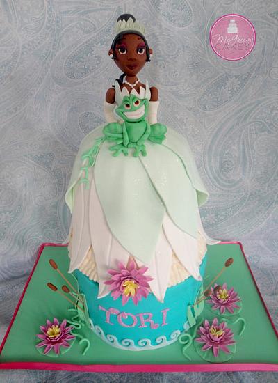 The Princess (and the cheeky little frog :) - Cake by Shawna McGreevy