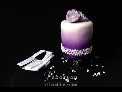 Purple peonies - Cake by Peboryon 