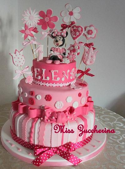 Minnie Mouse in the flowers - Cake by Miss Zuccherina cake designer