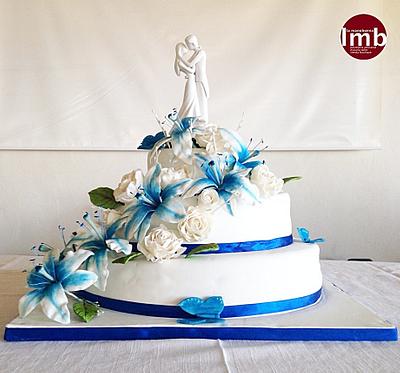 A Wedding Cake in Tenerife - Cake by LA MANOBUENA