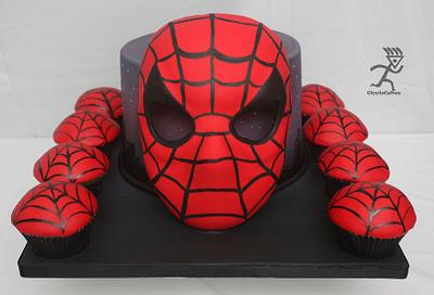 Spiderman Mask Cake with matching Cupcakes with Tutorial for Mask - Cake by Ciccio 