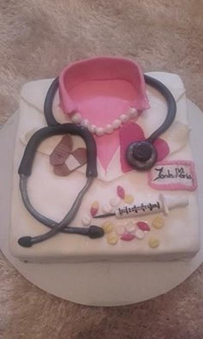 Nurse Cake - Cake by EmyCakeDesign
