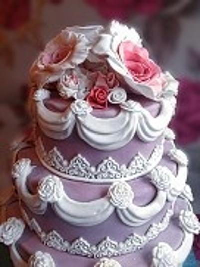 royal romance wedding cake - Cake by TheCakeryBoutique