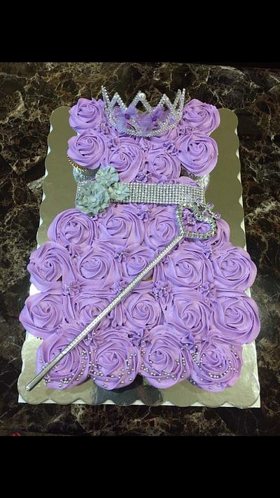 Purple princess dress - Cake by Cakesbynatali