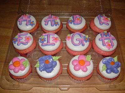Hadleigh's Cupcakes - Cake by Jennifer C.