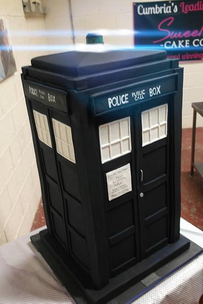 Happy Birthday Doctor Who! 4 ft Tall Tardis Cake - Cake by Lisa Wheatcroft