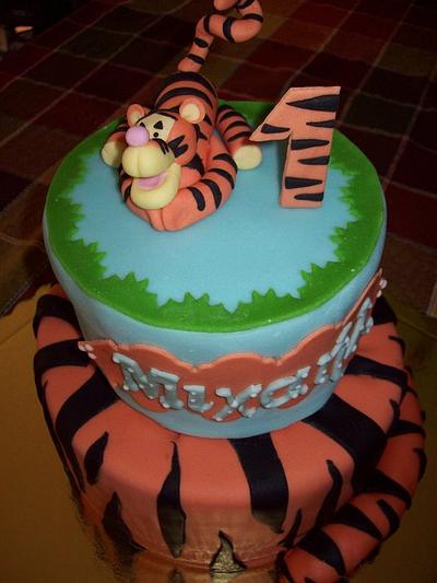 My First Tigger Cake - Cake by LiliaCakes