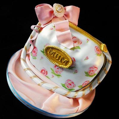 Ladies Handbag Cake - Cake by Dee