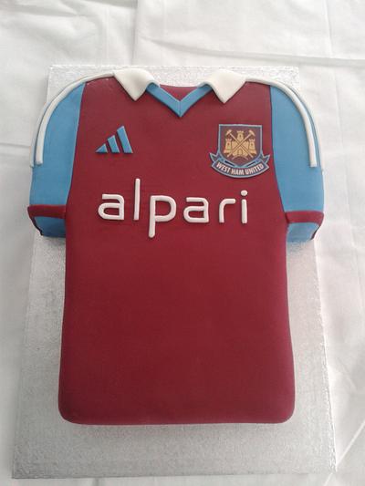 West Ham Shirt football cake - Cake by Laras Theme Cakes
