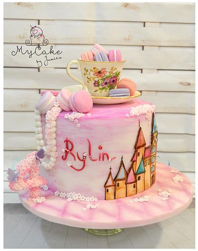 Royal princess teacup cake - Cake by Hopechan