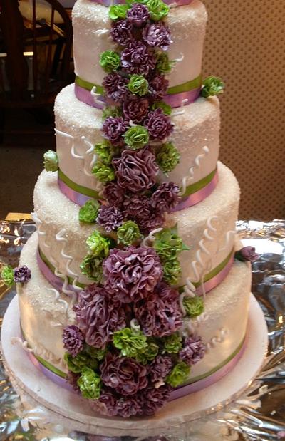 my first wedding cake - Cake by arkansasaussie