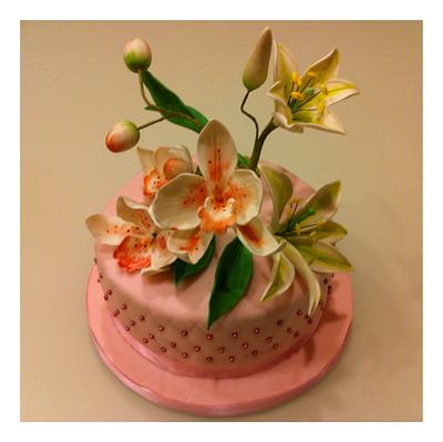Orchid and Lily cake - Cake by Eliana