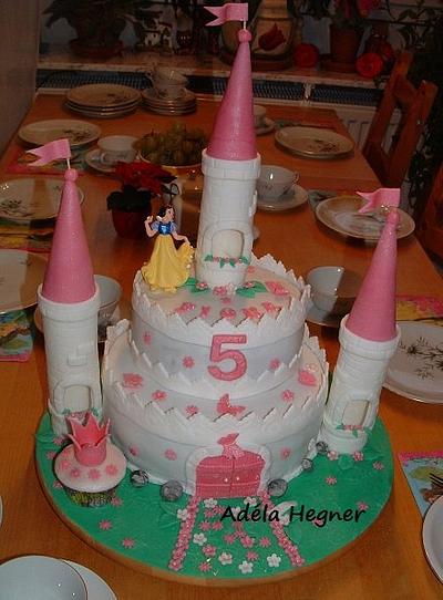 Birthday castle cake for my little princess Fiona - Cake by Adéla
