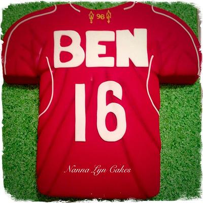 Liverpool Football Shirt - Cake by Nanna Lyn Cakes