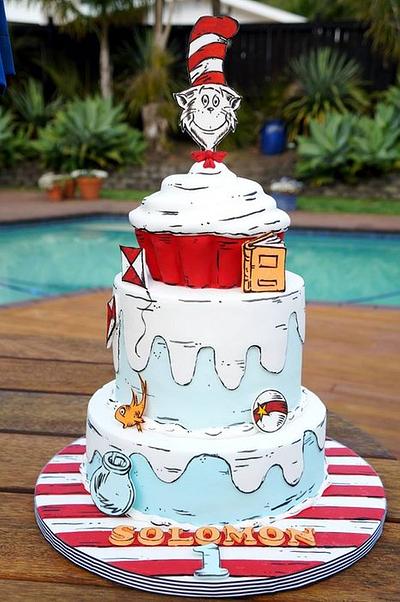 Cat In The Hat  - Cake by Rosy Cakes by Jessica Atkins