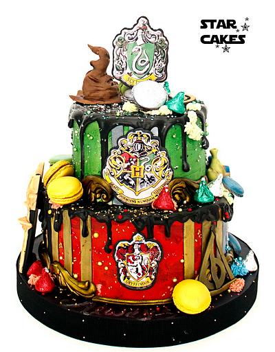 Harry Potter Hogwarts themed Drip Cake - Cake by Star Cakes