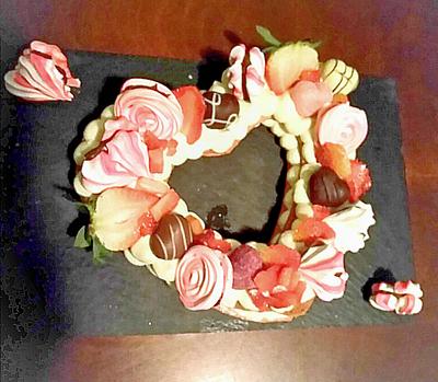 Valentine Fruit Tart! CPC Valentines Day Collaboration.. - Cake by Maritza's Sugar Creation