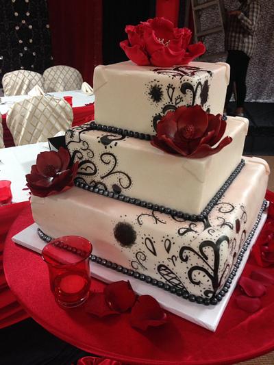 2 day wedding, 1st cake - Cake by Raindrops