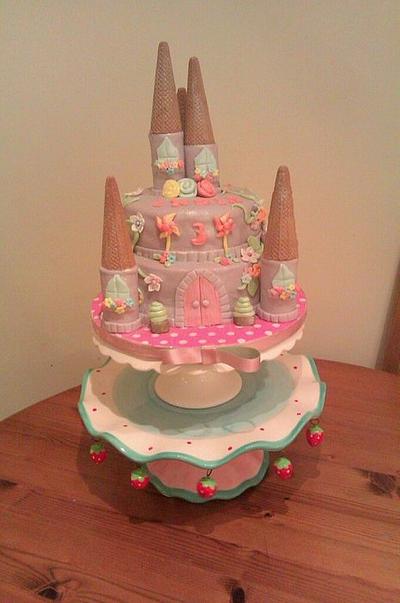Castle cake  - Cake by Jenna