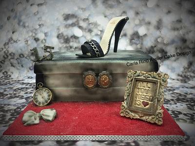 Vintage Shoe box cake - Cake by Carla Rino Atelier Cake Design
