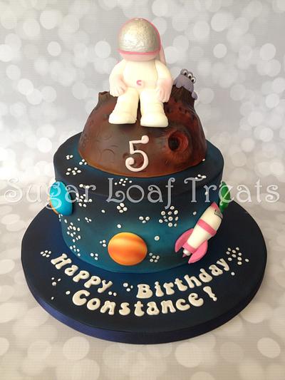 Girls Space Theme - Cake by SugarLoafTreats