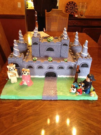 A castle gone mad - Cake by Forgoodnesscakes