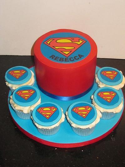 simple superman  - Cake by d and k creative cakes