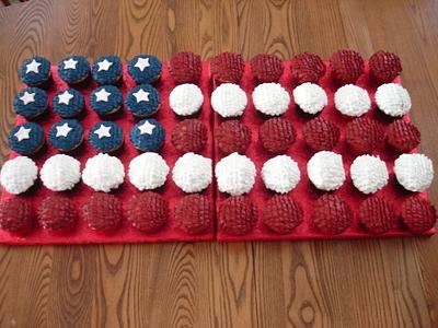Patriotic Cupcakes - Cake by jenmac75