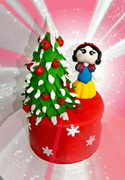 Snow White and her Christmas Tree - Cake by Patrizia Laureti LUXURY CAKE DESIGN