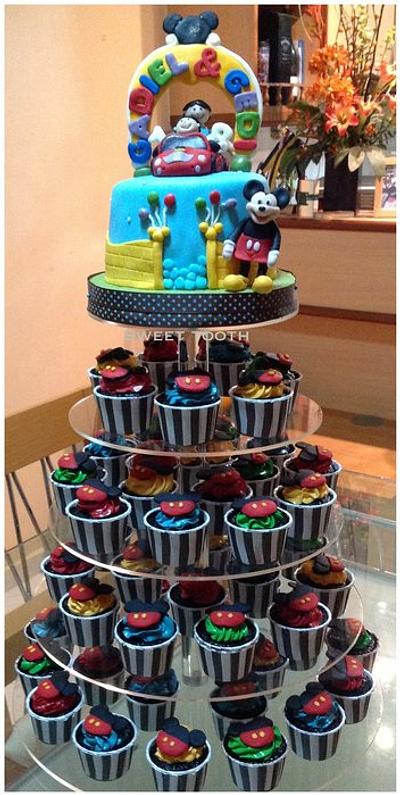 Mickey Mouse cupcake tower - Cake by Sweet tooth