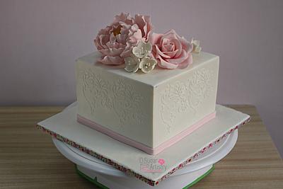 Elegant Flower Cake - Cake by D Sugar Artistry - cake art with Shabana