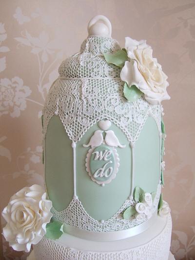 Vintage Lace Birdcage - Cake by Pretty Amazing Cakes