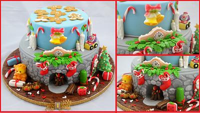 Christmas Cake  - Cake by EvelynsCake