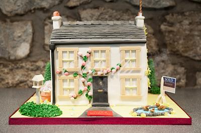 Keenans Estate Agents Clitheroe - Cake by EBella
