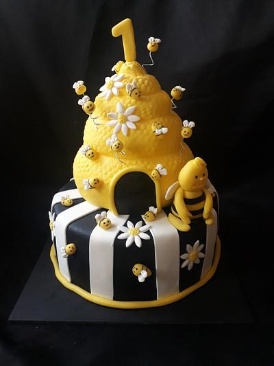First Birthday Cake - Cake by Kumsal Keskinel