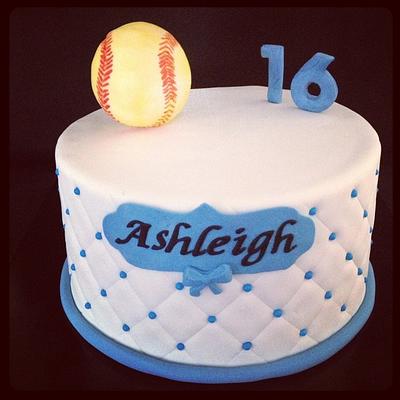 Sweet softball 16 - Cake by Lesley