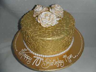 Gold tipped roses cake - Cake by MJ'S Cakes