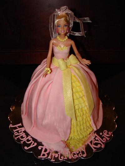 Doll Cake - Cake by vpardo53