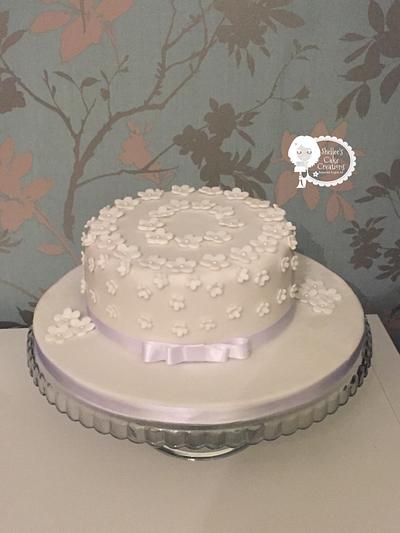 Simple white flower rememberance cake - Cake by Shellee's Cake Creations