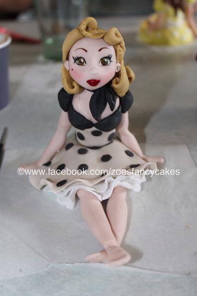 Vintage female figure and face tutorials - Cake by Zoe's Fancy Cakes